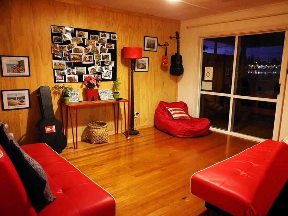 แอปเปิ้ล ทรี แบ็คแพ๊คเกอร์ Hostel ตาอูรังกา ภายนอก รูปภาพ